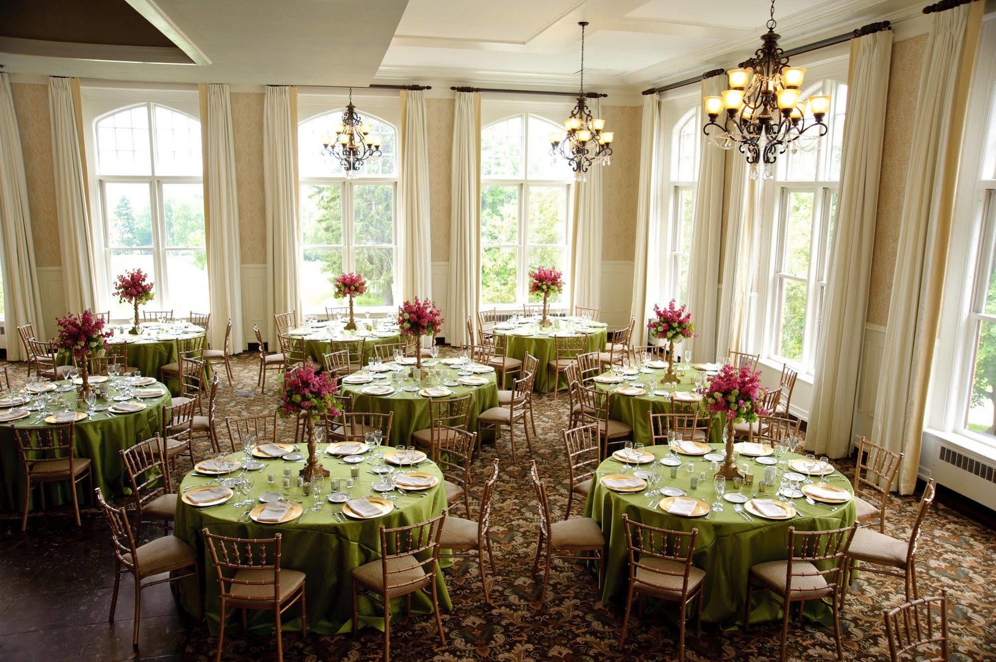 Cranwell Spa And Golf Resort (Adults Only) Lenox Exterior photo